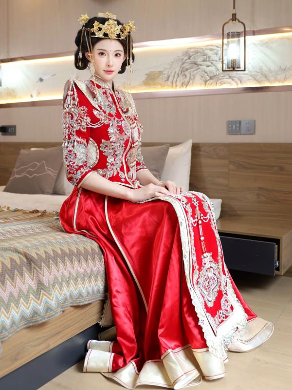 李霜 梨霜儿  梨霜儿 - 绝美古风秀禾服私房写真，极致东方古典魅力与性感魅惑的碰撞 [113P]第93张图片